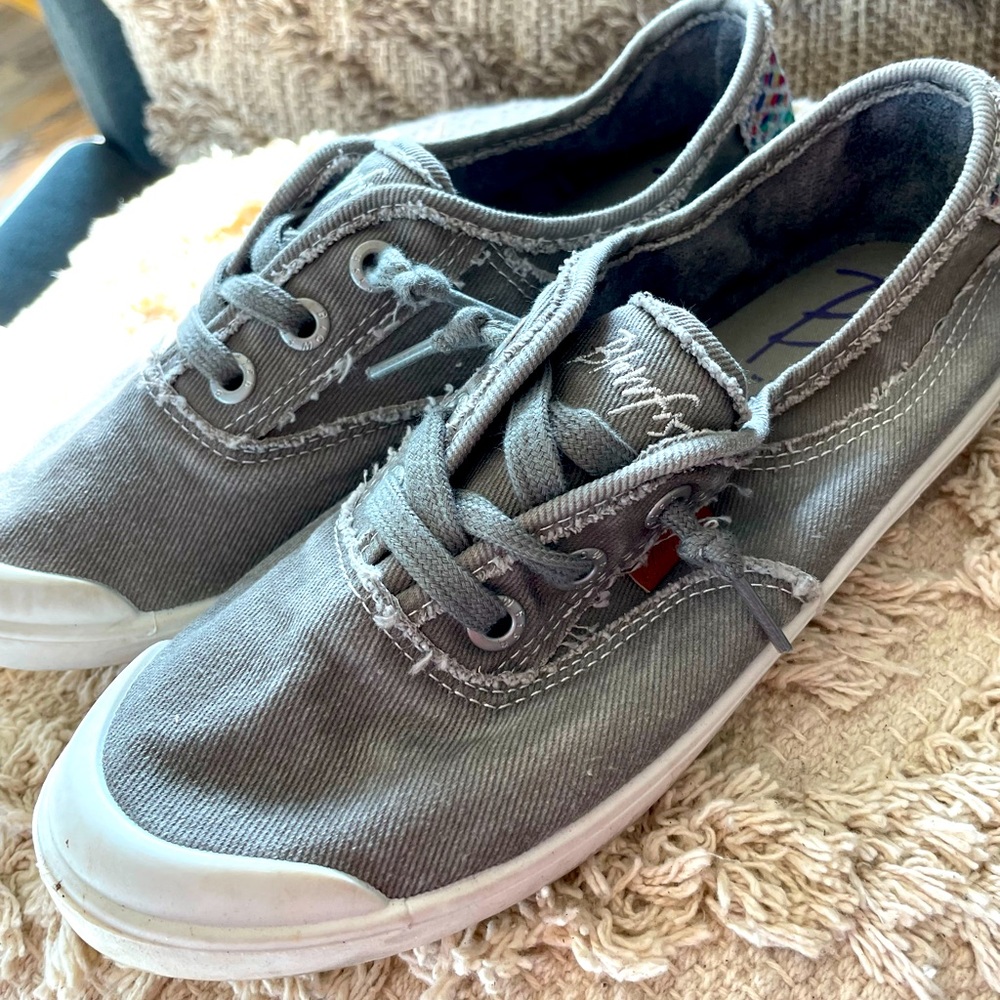 Blowfish sneakers
